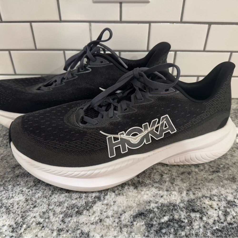 HOKA Mach 6 - Men’s 10.5 WIDE - Excellent condition!!